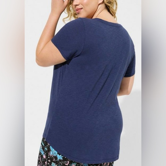 NWT Torrid Disney’s Stitch and Angel short sleeve tee size 2X - Picture 2 of 9